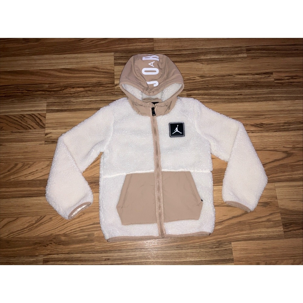 Air Jordan Beige Sherpa Fleece Youth Unisex Full Zip Hoodie Size Small 8/10